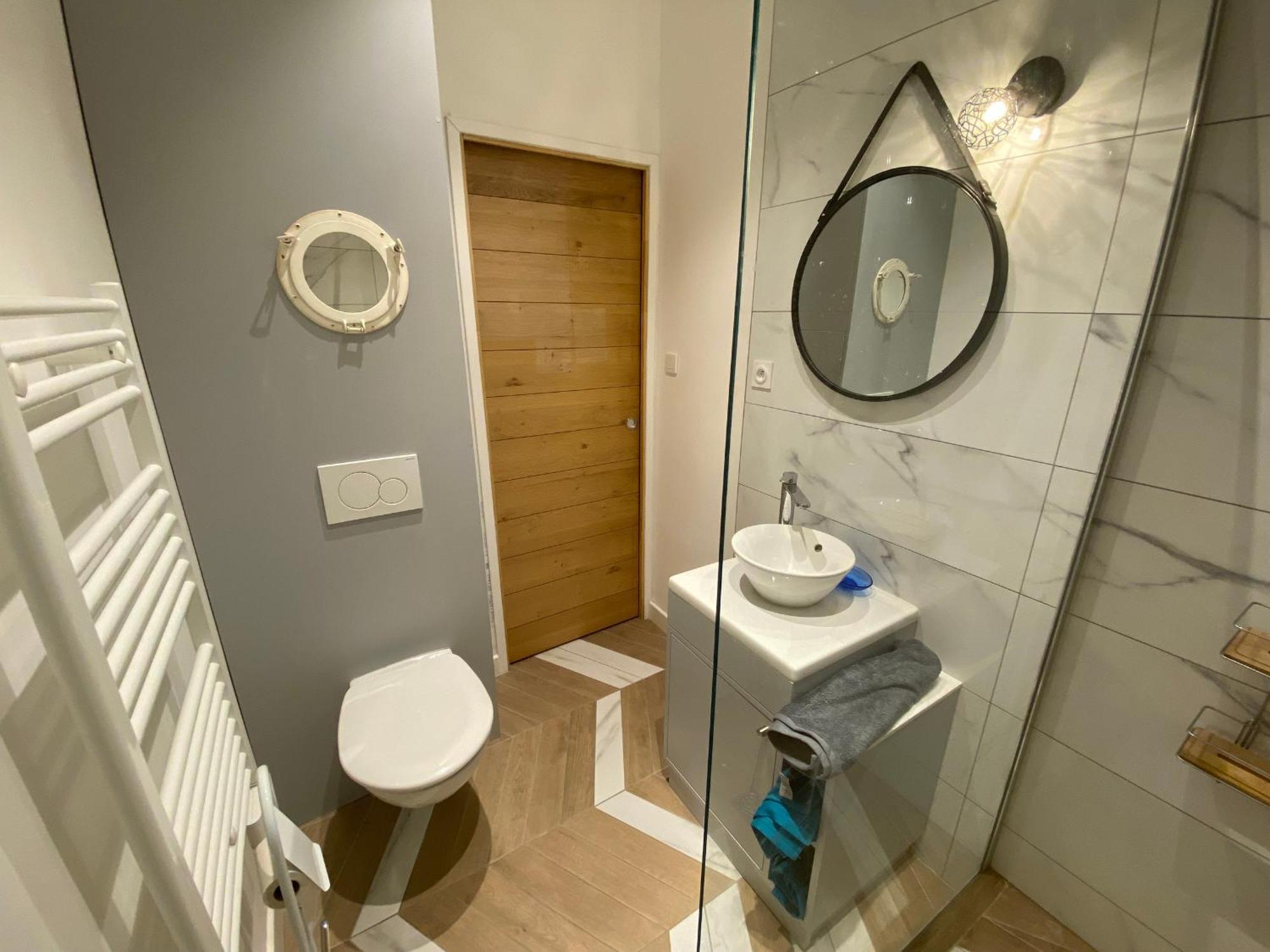 Arcachon : Studio Duplex Face Plage, Centre-Ville, Wi-Fi, Parking - Fr-1-319-500 외부 사진